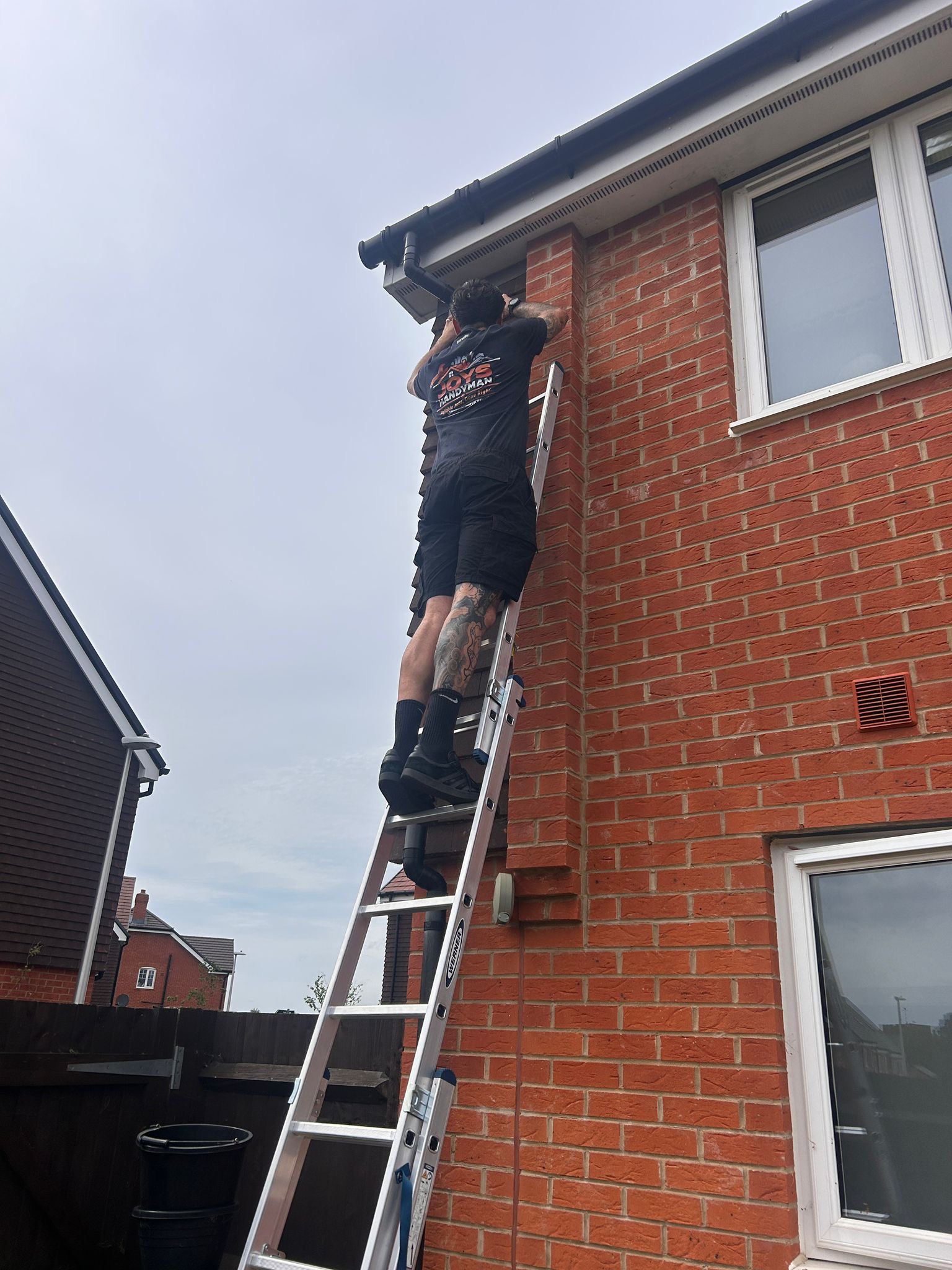 Gutter repair job